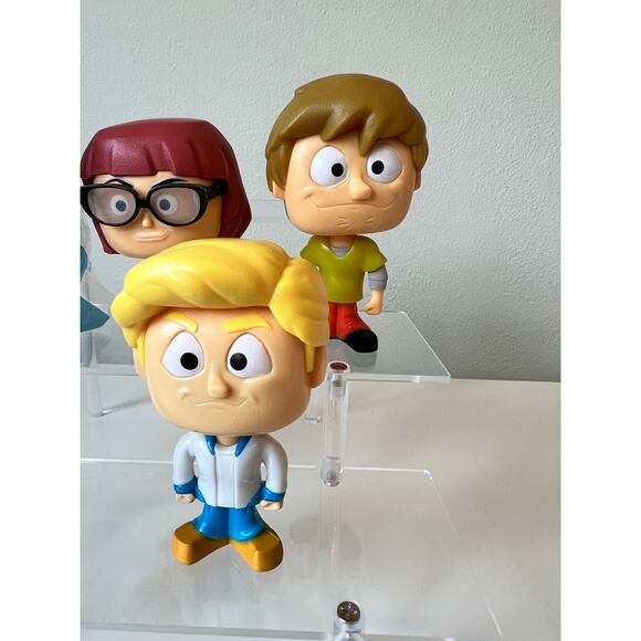 McDonald's Scooby-Doo Bobbleheads Complete Set 2021 - Picture 4 of 7